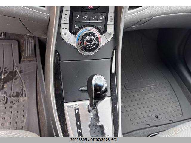 30093805 :رقم المزاد ، 5NPDH4AE7DH213452 vin ، 2013 Hyundai Elantra Gls/limited مزاد بيع