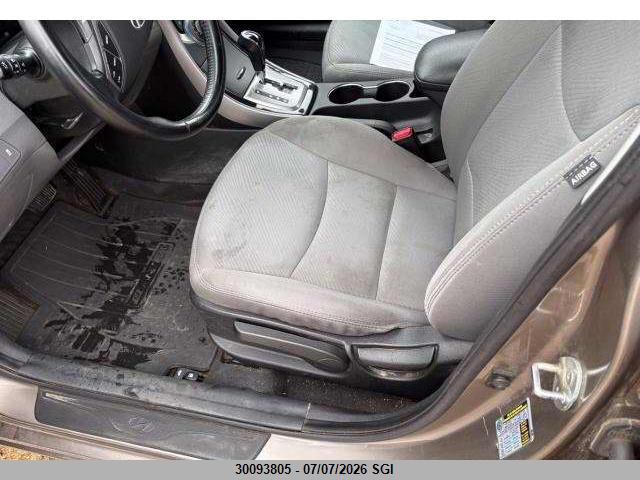 30093805 :رقم المزاد ، 5NPDH4AE7DH213452 vin ، 2013 Hyundai Elantra Gls/limited مزاد بيع