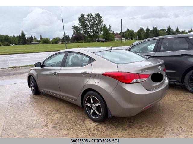 30093805 :رقم المزاد ، 5NPDH4AE7DH213452 vin ، 2013 Hyundai Elantra Gls/limited مزاد بيع