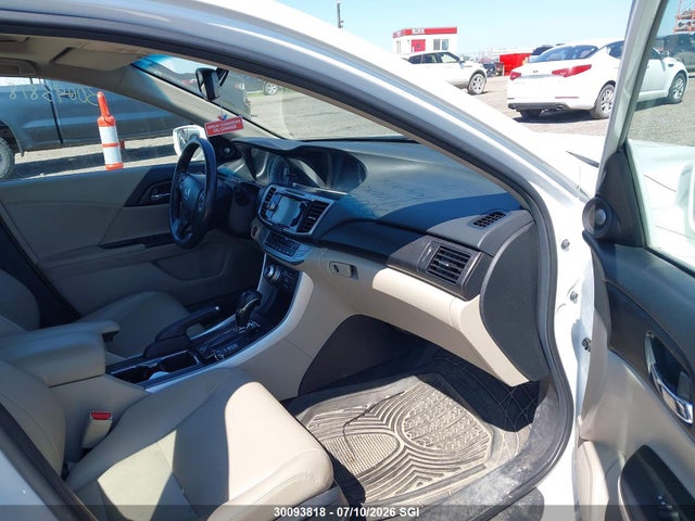 2013 Honda Accord Touring მანქანა იყიდება აუქციონზე, vin: 1HGCR2F90DA800142, აუქციონის ნომერი: 30093818