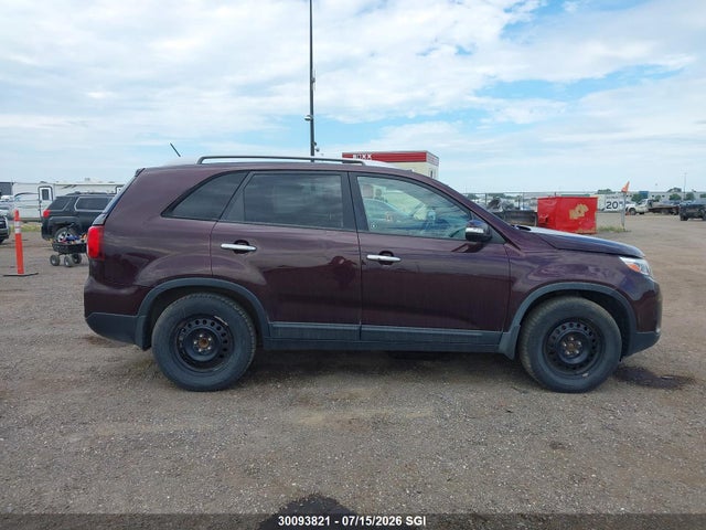 KIA SORENTO LX 2014 5XYKT3A61EG519502 Image 12
