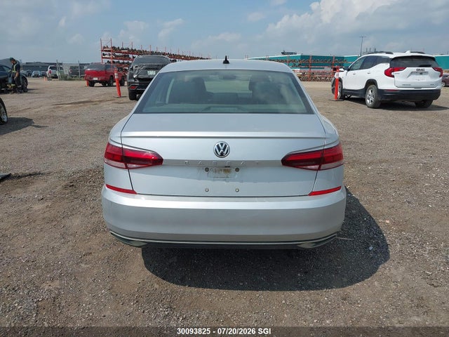 Volkswagen Passat Highline 2021 1VWBA7A38MC003060 Image 15