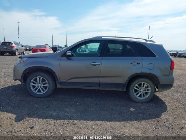 KIA SORENTO LX 2015 5XYKTCA67FG558662 Image 13