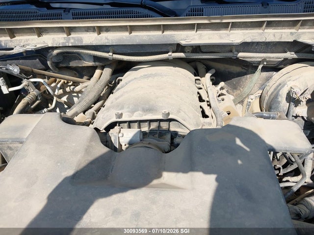 30093569 :رقم المزاد ، 3GCUKREC1JG472482 vin ، 2018 Chevrolet Silverado K1500 Lt مزاد بيع