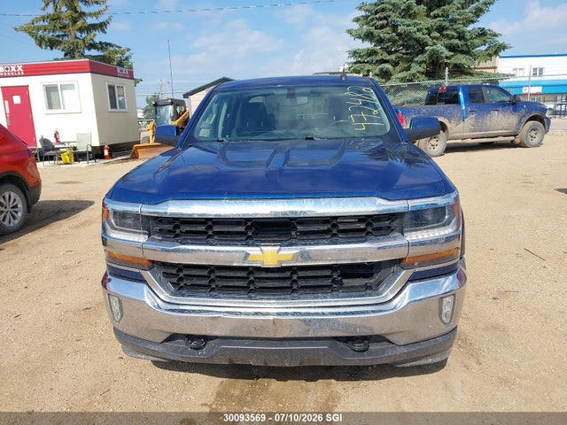 30093569 :رقم المزاد ، 3GCUKREC1JG472482 vin ، 2018 Chevrolet Silverado K1500 Lt مزاد بيع