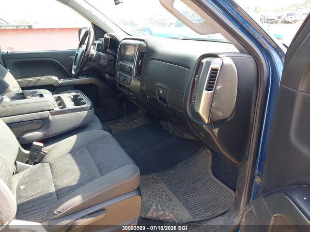 30093569 :رقم المزاد ، 3GCUKREC1JG472482 vin ، 2018 Chevrolet Silverado K1500 Lt مزاد بيع