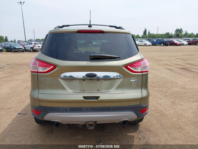30087310 :رقم المزاد ، 1FMCU9H96DUB47863 vin ، 2013 Ford Escape Sel مزاد بيع
