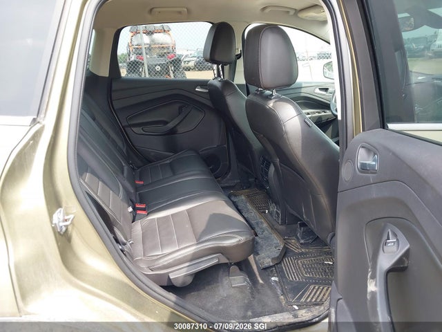 30087310 :رقم المزاد ، 1FMCU9H96DUB47863 vin ، 2013 Ford Escape Sel مزاد بيع
