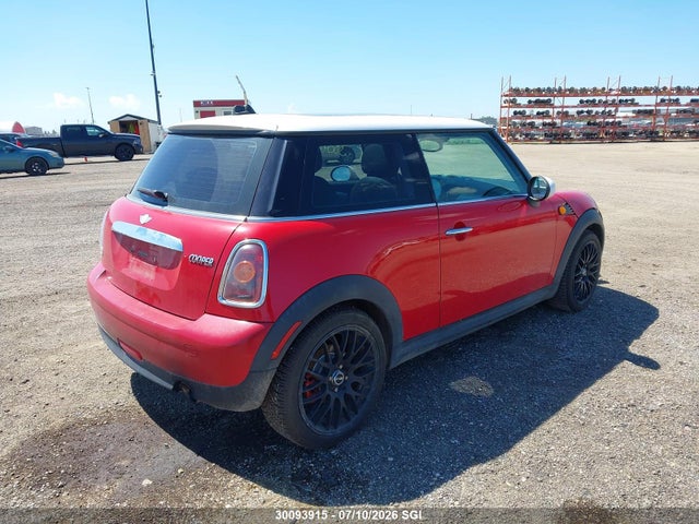 Auction sale of the 2008 Mini Cooper, vin: WMWMF33598TU65635, lot number: 30093915