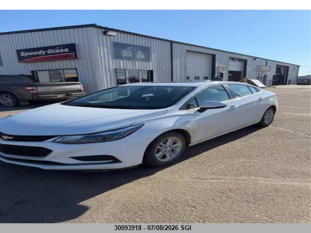 30093918 :رقم المزاد ، 3G1BE5SM4HS544473 vin ، 2017 Chevrolet Cruze Lt مزاد بيع