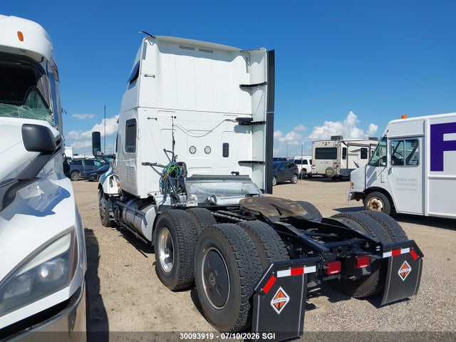 International Lt625 2025 3HSDZAPR6SN107198 Image 3