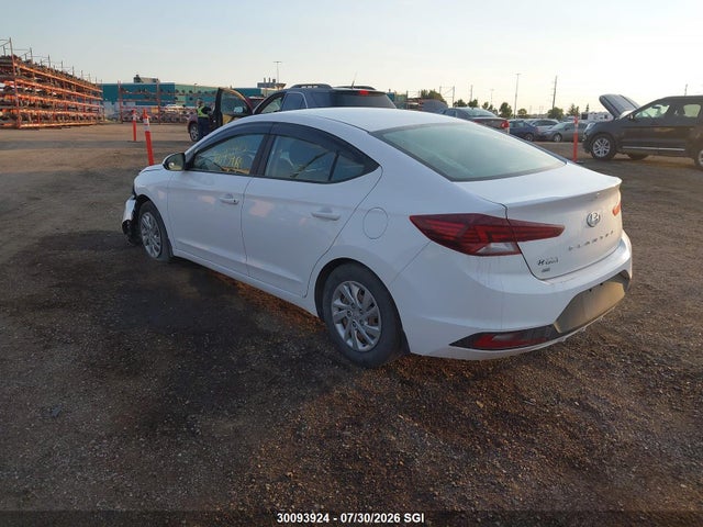 Hyundai Elantra Essential 2019 KMHD74LF7KU735182 Image 3