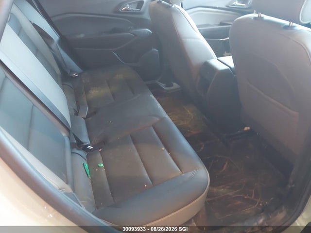Chevrolet Trax Activ 2025 KL77LKE25SC277821 Image 8
