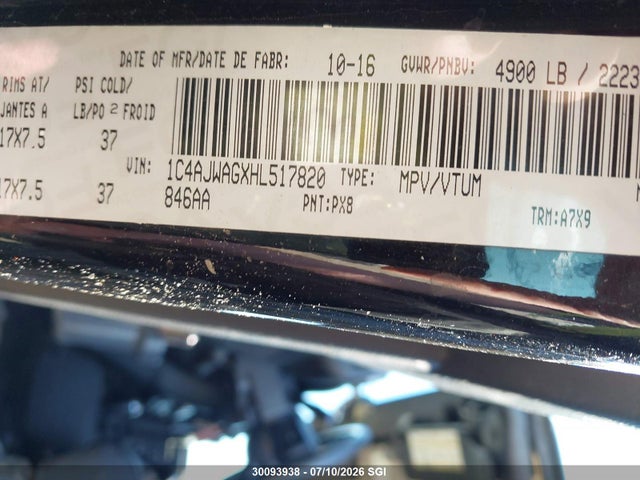 1C4AJWAGXHL517820 Jeep Wrangler Sport