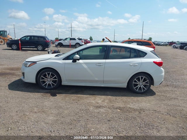 Subaru Impreza Premium Plus 2018 4S3GTAH6XJ3736643 Image 13