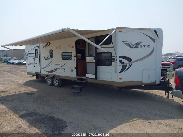 30093945 :رقم المزاد ، 4X4TFLF2XB1838243 vin ، 2011 Forest River Inc. Flagstaff مزاد بيع