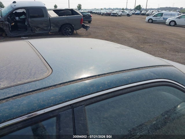 30094002 :رقم المزاد ، 2HHMB4579WH906271 vin ، 1998 Acura 1.6el Premium مزاد بيع