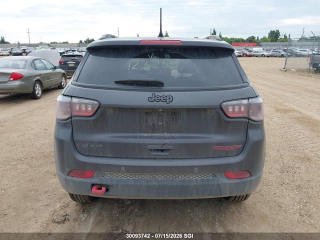 Jeep Compass Trailhawk 2024 3C4NJDDNXRT123255 Image 15