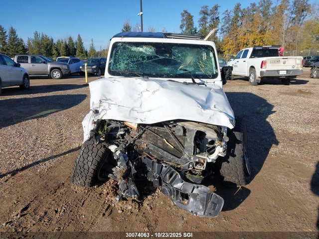 30074063 :رقم المزاد ، 1C4PJXEN9RW170747 vin ، 2024 Jeep Wrangler Sahara مزاد بيع