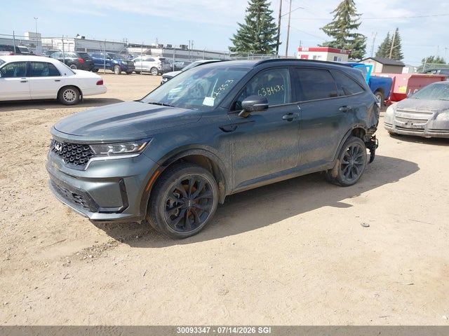 KIA SORENTO EX 2022 5XYRHDLFXNG084353 Image 2