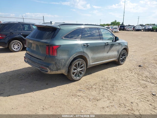 KIA SORENTO EX 2022 5XYRHDLFXNG084353 Image 4