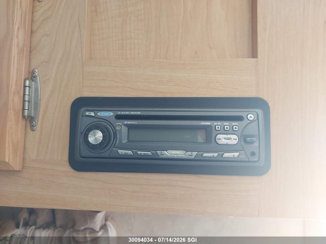 30094034 :رقم المزاد ، 4EZTP26268S040188 vin ، 2008 Kz Inc. Spree مزاد بيع