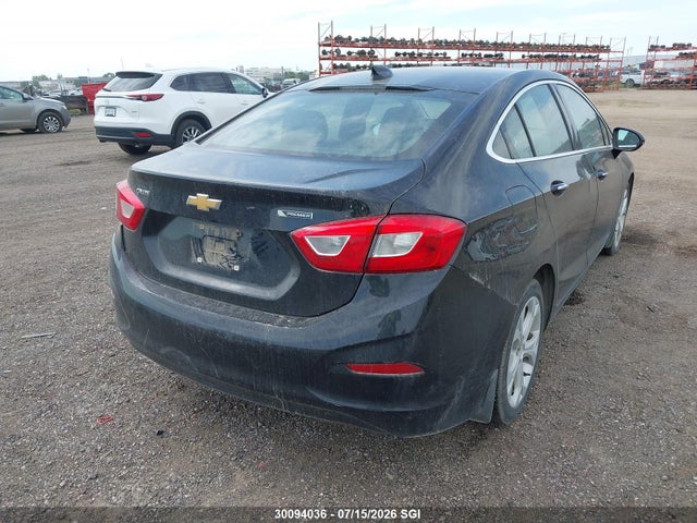 1G1BF5SM4J7163451 Chevrolet Cruze Premier