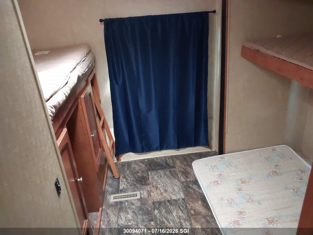 Продаж на аукціоні авто 2012 Shasta Revere, vin: 5ZT2SHXB2CE000399, номер лоту: 30094071