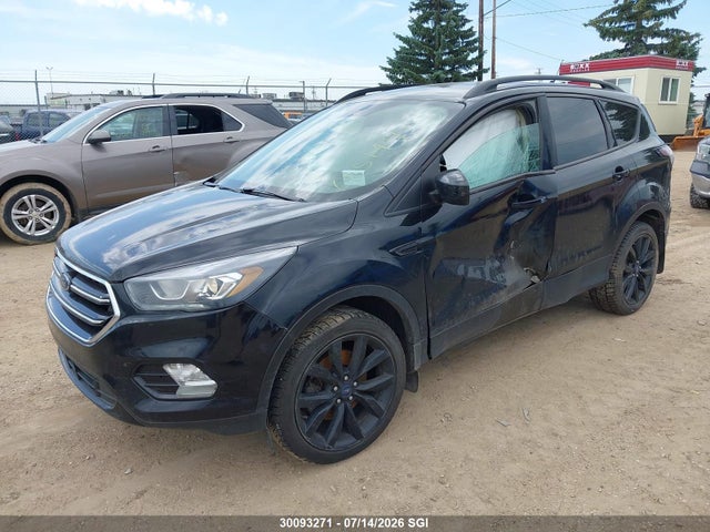 Ford ESCAPE SE 2018 1FMCU9GD5JUC15149 Image 2