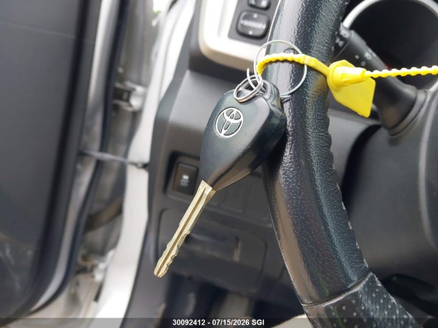 Продаж на аукціоні авто 2011 Toyota Corolla Matrix, vin: 2T1KU4EE6BC694436, номер лоту: 30092412