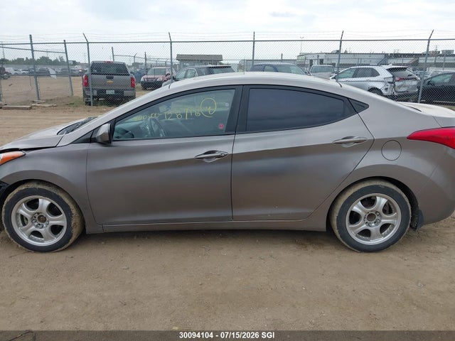 30094104 :رقم المزاد ، 5NPDH4AEXDH189082 vin ، 2013 Hyundai Elantra Gls مزاد بيع