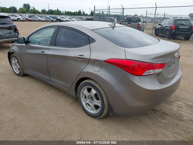 30094104 :رقم المزاد ، 5NPDH4AEXDH189082 vin ، 2013 Hyundai Elantra Gls مزاد بيع