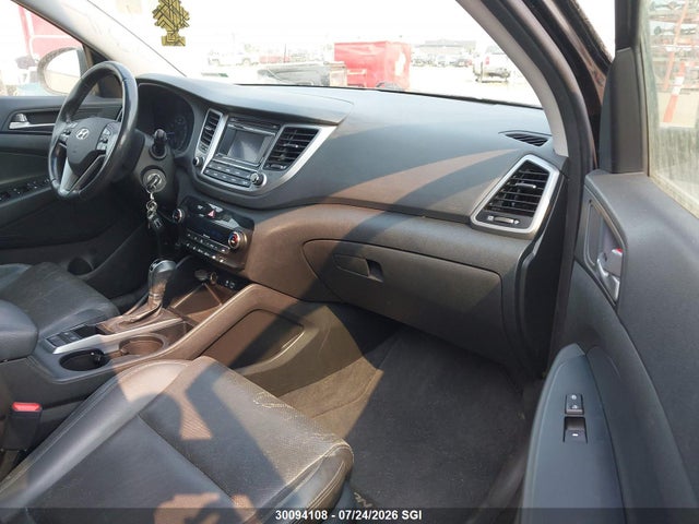 KM8J3CA40HU582888 Hyundai Tucson Limited/sport And Eco/se