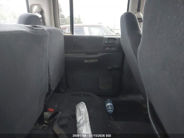 30091748 :رقم المزاد ، 1D7HG38N94S745698 vin ، 2004 Dodge Dakota Quad Sport مزاد بيع