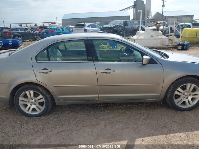 30094081 :رقم المزاد ، 3FAHP02138R170455 vin ، 2008 Ford Fusion Sel مزاد بيع