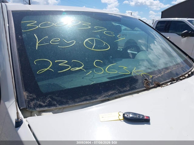 30093904 :رقم المزاد ، 1J4RR4GT0AC115308 vin ، 2010 Jeep Grand Cherokee Laredo مزاد بيع