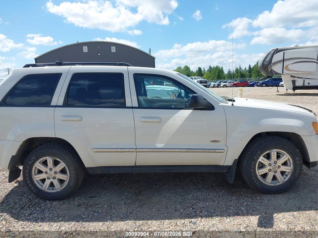 30093904 :رقم المزاد ، 1J4RR4GT0AC115308 vin ، 2010 Jeep Grand Cherokee Laredo مزاد بيع