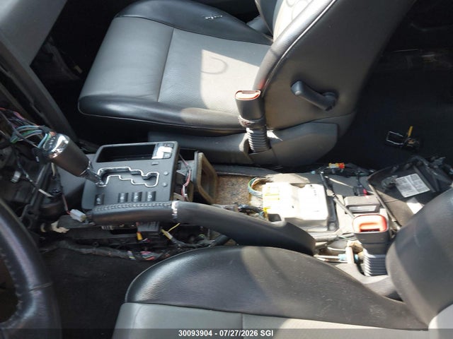 30093904 :رقم المزاد ، 1J4RR4GT0AC115308 vin ، 2010 Jeep Grand Cherokee Laredo مزاد بيع