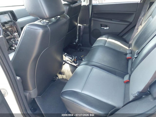 30093904 :رقم المزاد ، 1J4RR4GT0AC115308 vin ، 2010 Jeep Grand Cherokee Laredo مزاد بيع