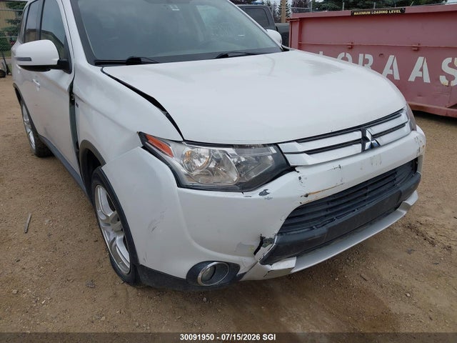 JA4JZ3AX4FZ601238 Mitsubishi Outlander Se