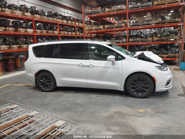 Chrysler Pacifica Touring L 2022 2C4RC1BGXNR118701 Image 12