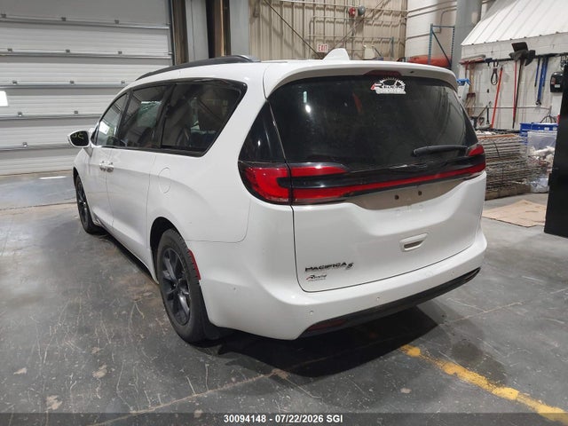 Chrysler Pacifica Touring L 2022 2C4RC1BGXNR118701 Image 3