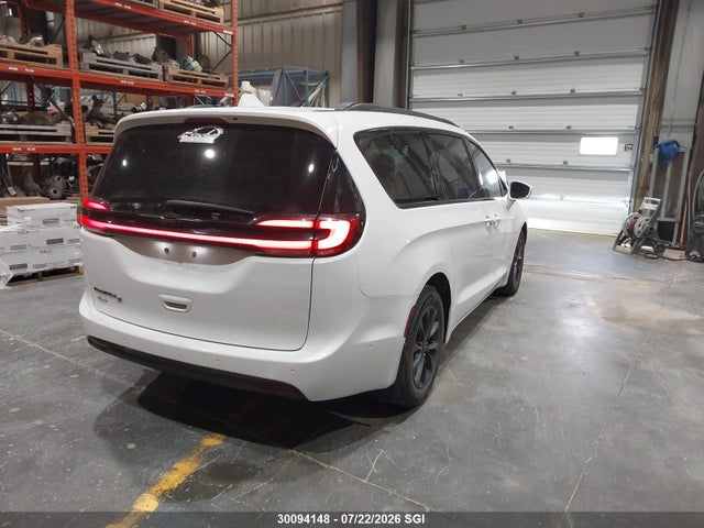Chrysler Pacifica Touring L 2022 2C4RC1BGXNR118701 Image 4