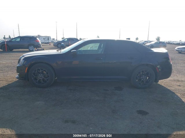2020 Chrysler 300 S მანქანა იყიდება აუქციონზე, vin: 2C3CCAGG5LH112309, აუქციონის ნომერი: 30094165