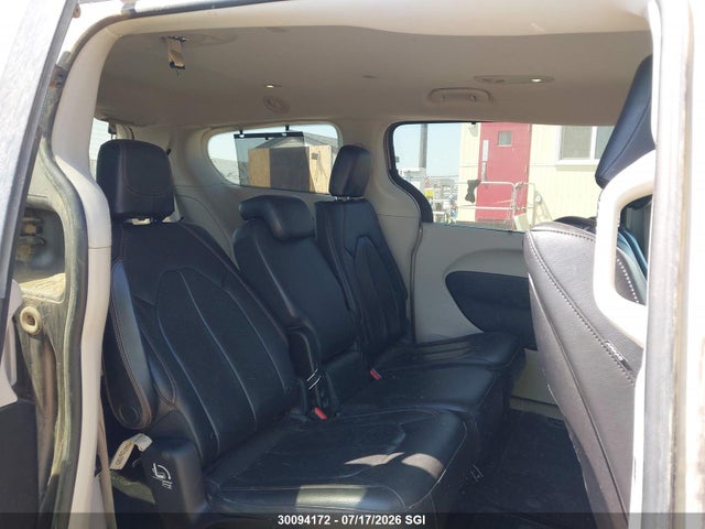 Chrysler Pacifica Touring L Plus 2017 2C4RC1EG0HR633092 Image 8