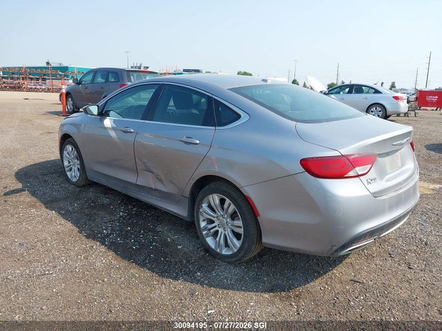 Chrysler 200 Limited 2015 1C3CCCAG4FN740734 Image 3