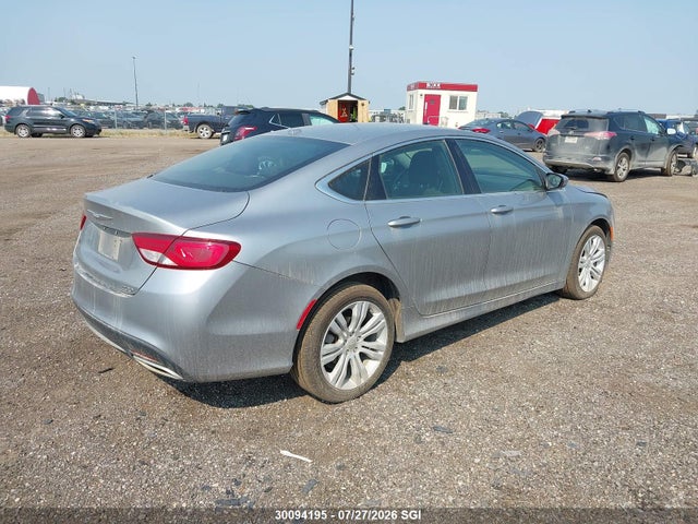 Chrysler 200 Limited 2015 1C3CCCAG4FN740734 Image 4