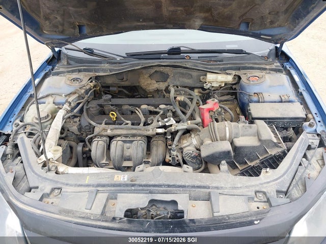 30052219 :رقم المزاد ، 3FAHP0HGXAR375076 vin ، 2010 Ford Fusion Se مزاد بيع