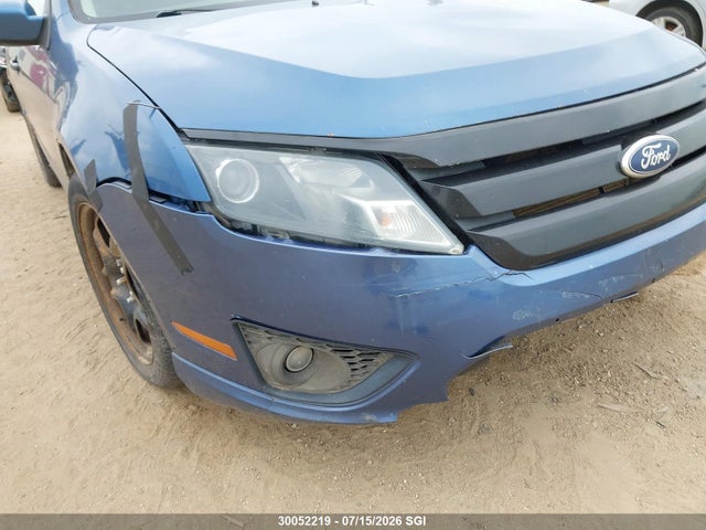 30052219 :رقم المزاد ، 3FAHP0HGXAR375076 vin ، 2010 Ford Fusion Se مزاد بيع