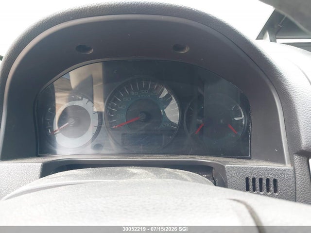 30052219 :رقم المزاد ، 3FAHP0HGXAR375076 vin ، 2010 Ford Fusion Se مزاد بيع